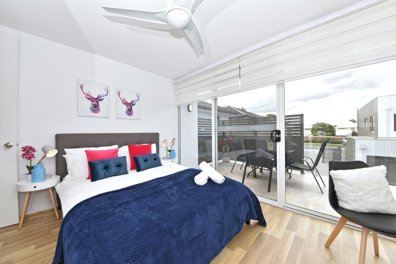 2X2 Modern Apartment Near Airport And City Perth Bagian luar foto