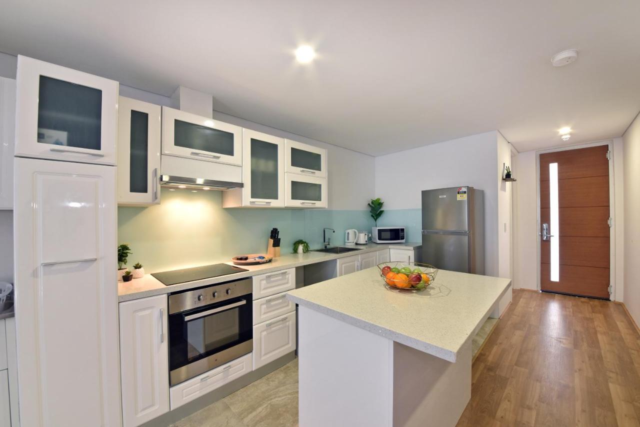 2X2 Modern Apartment Near Airport And City Perth Bagian luar foto