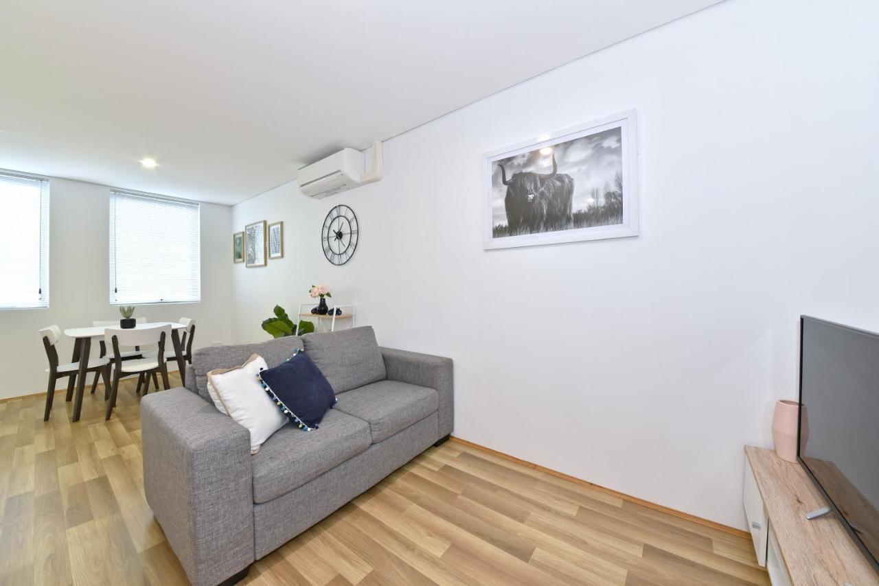 2X2 Modern Apartment Near Airport And City Perth Bagian luar foto