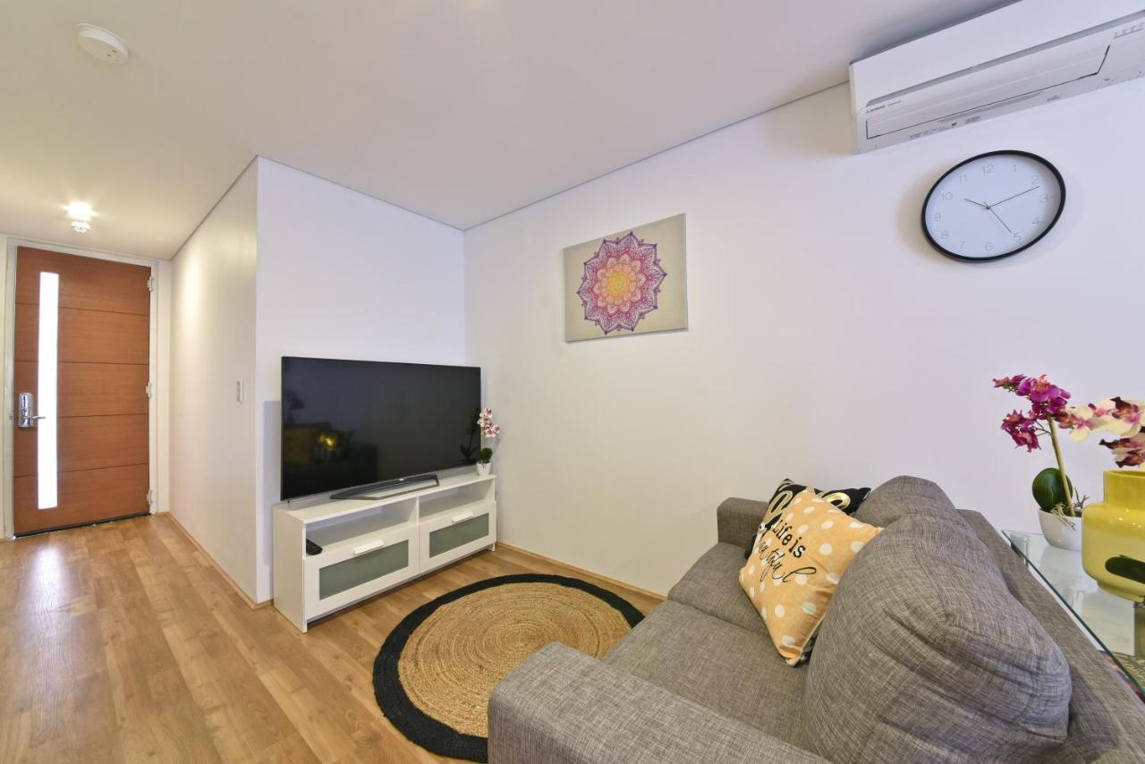 2X2 Modern Apartment Near Airport And City Perth Bagian luar foto
