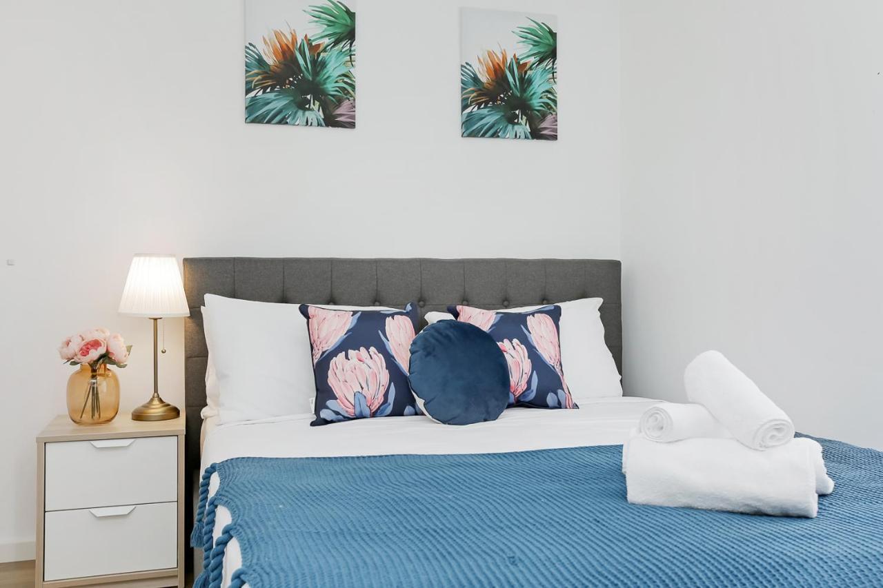 2X2 Modern Apartment Near Airport And City Perth Bagian luar foto
