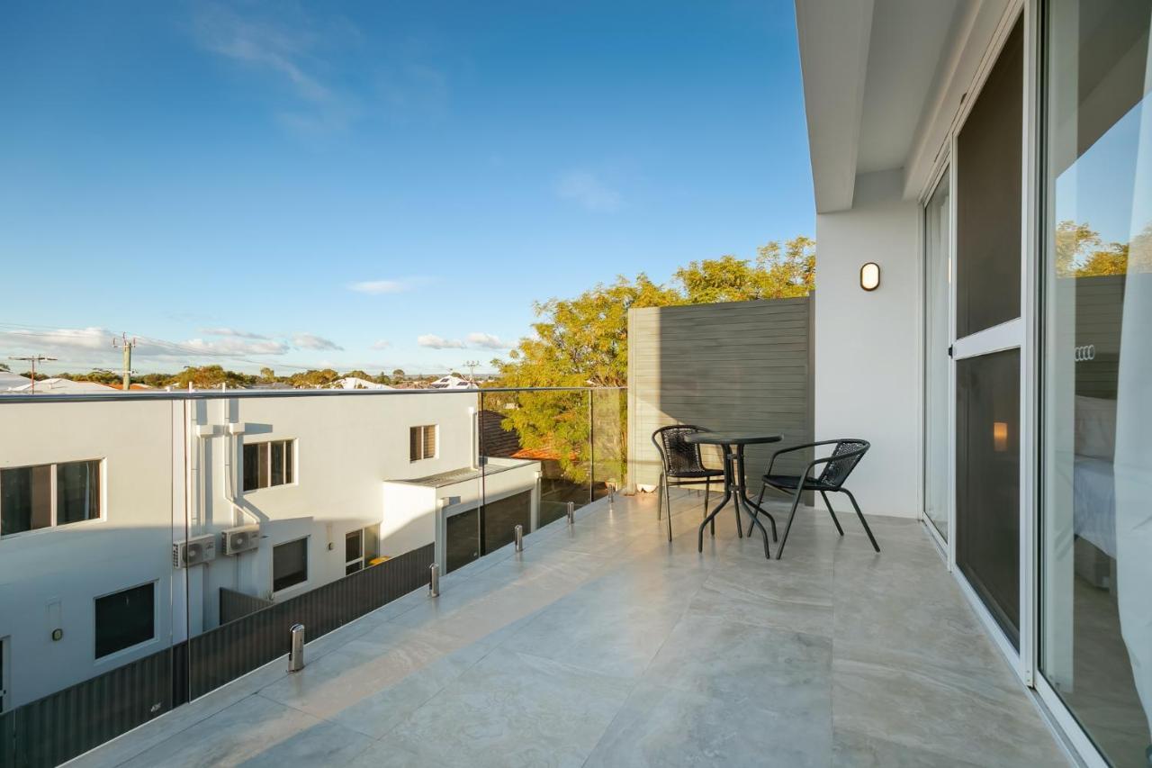 2X2 Modern Apartment Near Airport And City Perth Bagian luar foto